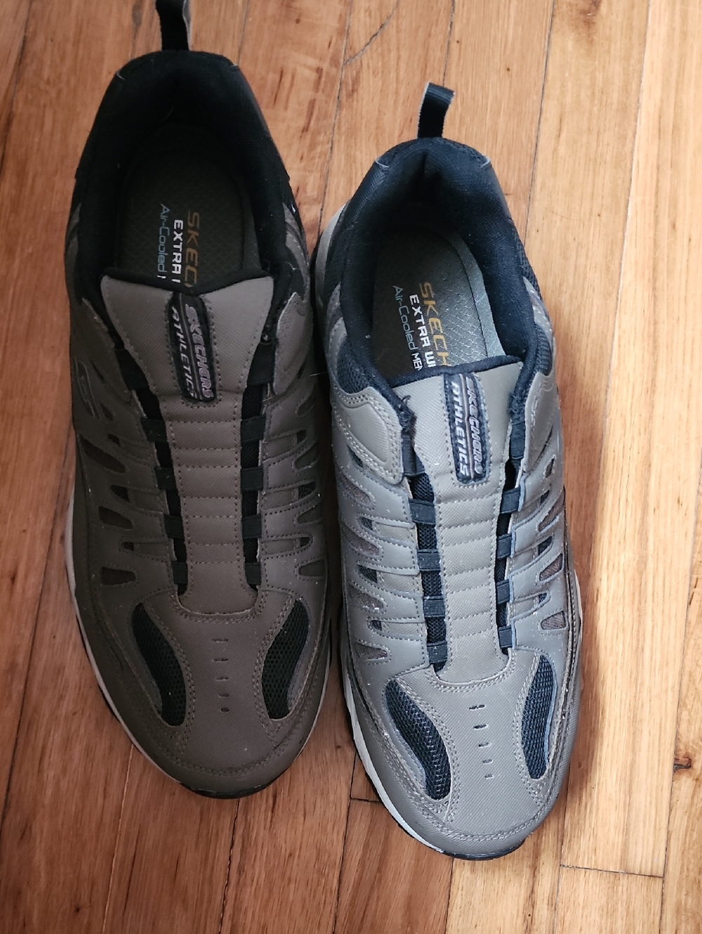 Skechers Men's Dual-Tone Gray Slip-On Athletic Sneakers